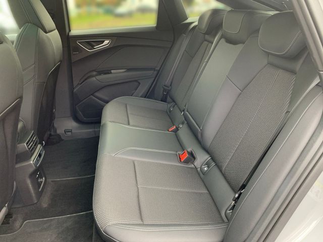 Q4 Sportback e-tron 55 QUATT S LINE +MATRIX+AHK+