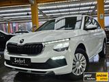 Skoda Kamiq TSI Selection LED Apple CarPlay Sitzheiz.