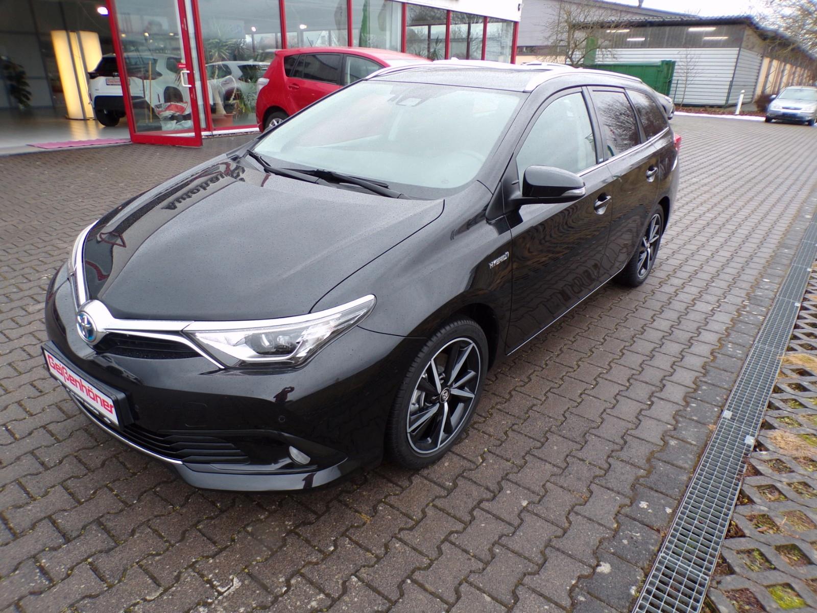 Toyota Auris Touring Sports Hybrid Edition-S+