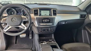 Mercedes ML 250 - 9