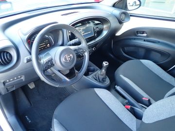 Fahrzeugabbildung Toyota Aygo X 1.0 Play, Kamera,Sitzhzg.