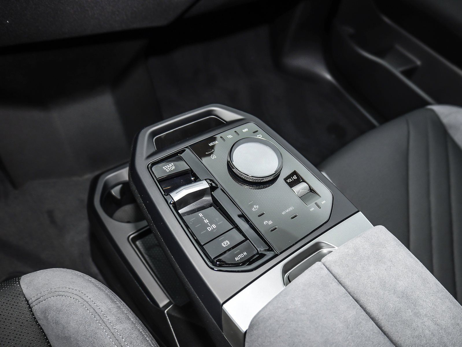 BMW iX - Bild 10