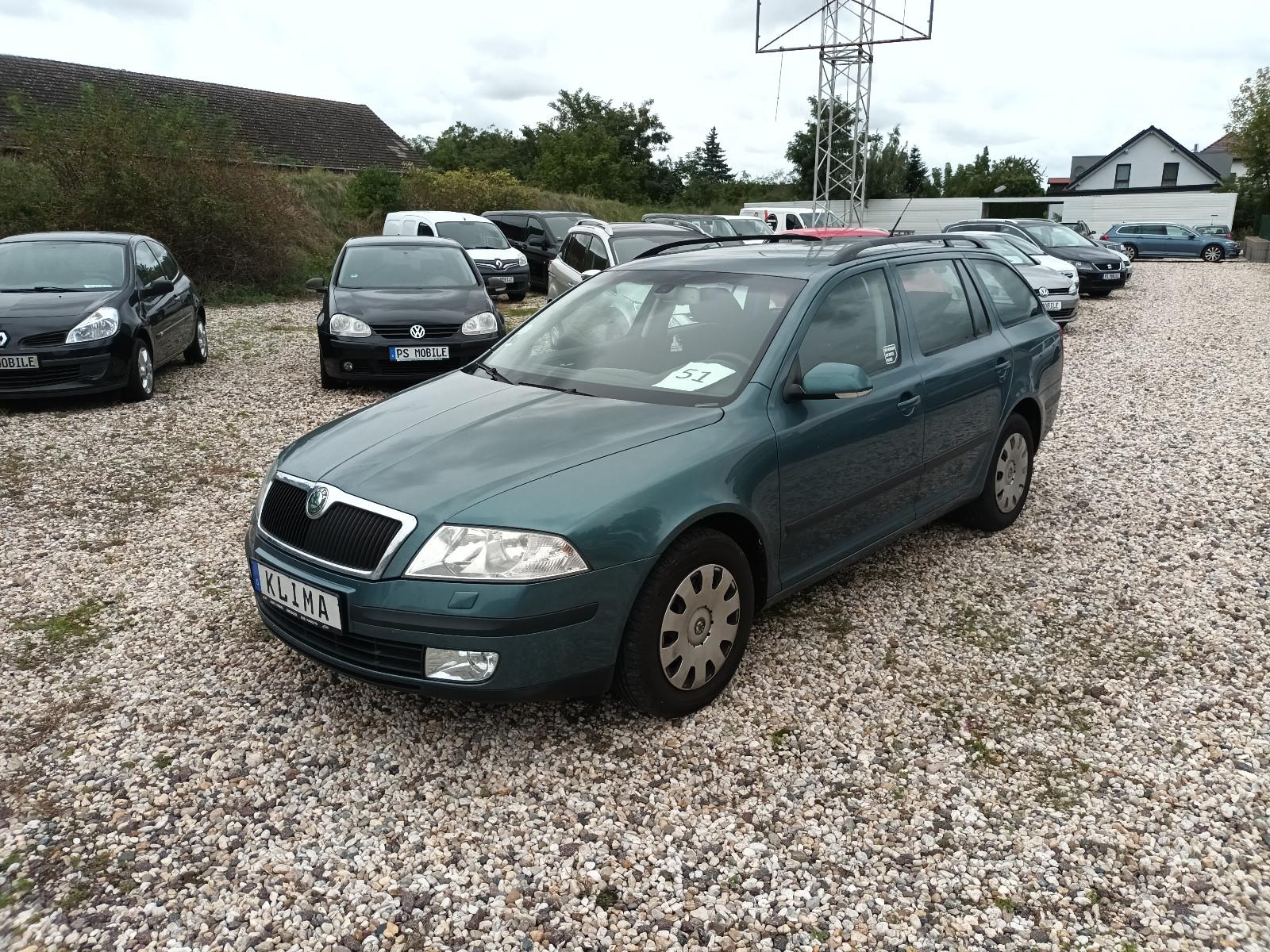 Skoda Octavia Combi Elegance, Tüv 02/2027 !!!
