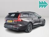Volvo V60 T6 Aut. Plug-in hybrid AWD Ultra Dark | pano - : Grau, Vollleder, Schiebedach