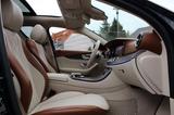 Mercedes-Benz E 450 1.HAND DESIGNO 4M PANO ASSIST MEMO 19" AHK - Mercedes E 450 mit Schiebedach