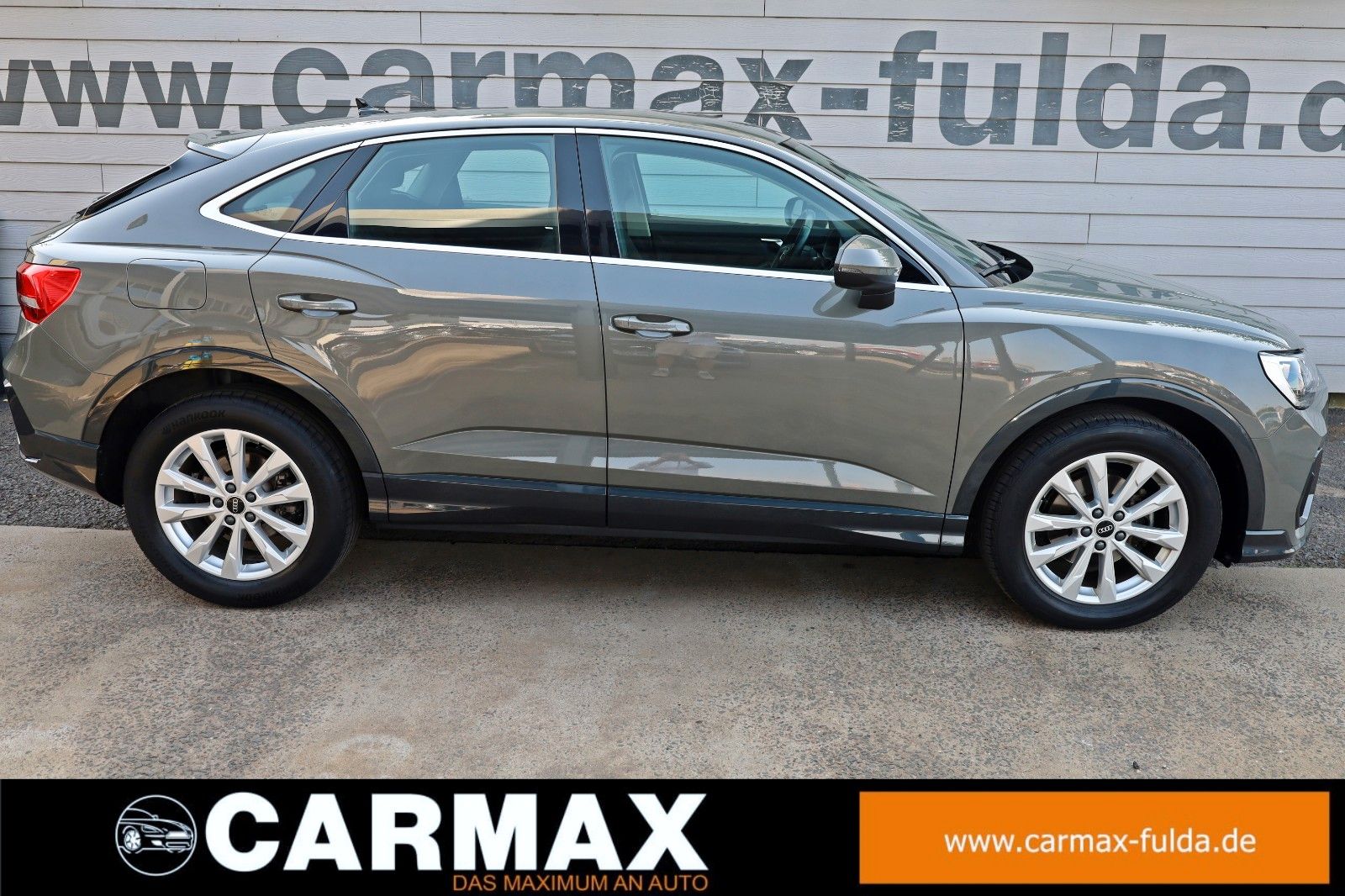 Fahrzeugabbildung Audi Q3 35 TDI quattro Sportback Navi,LED,Kamera,SH