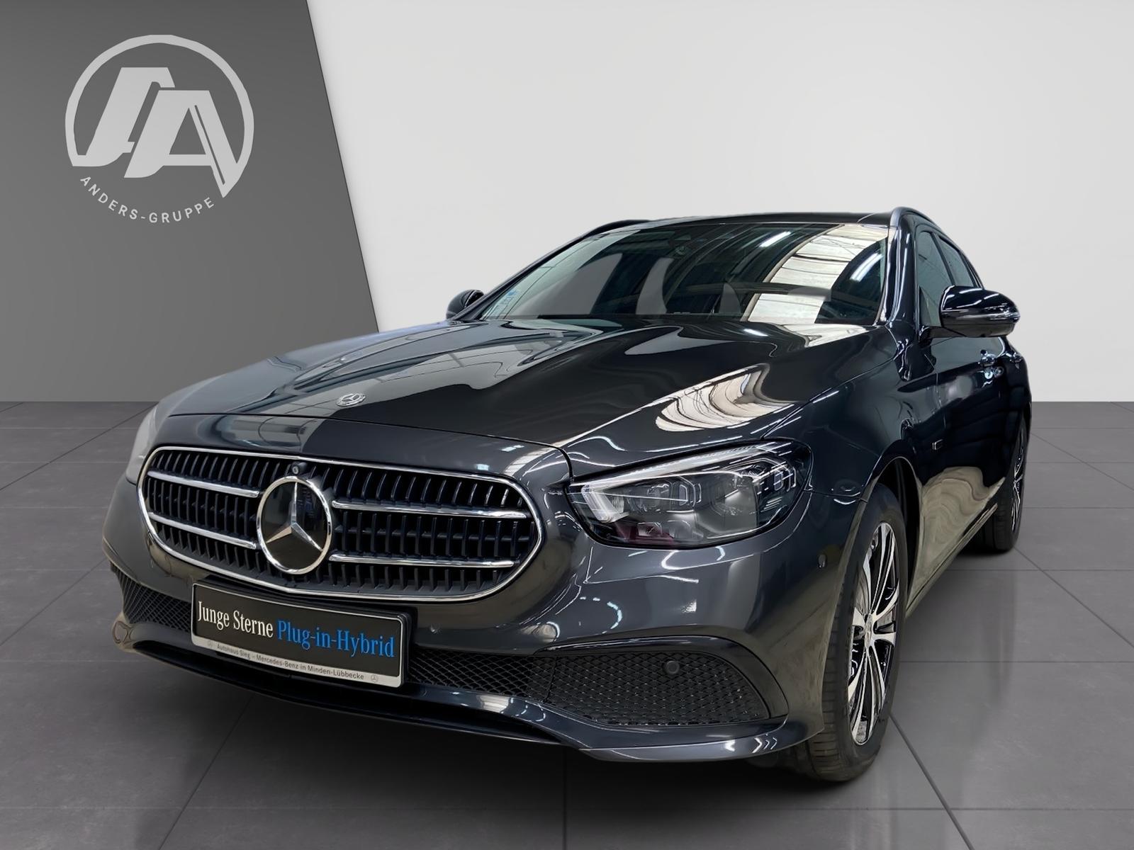 Mercedes-Benz E 300 de T AVANTGARDE+Navi+DISTR.+LED+Night+Kam+