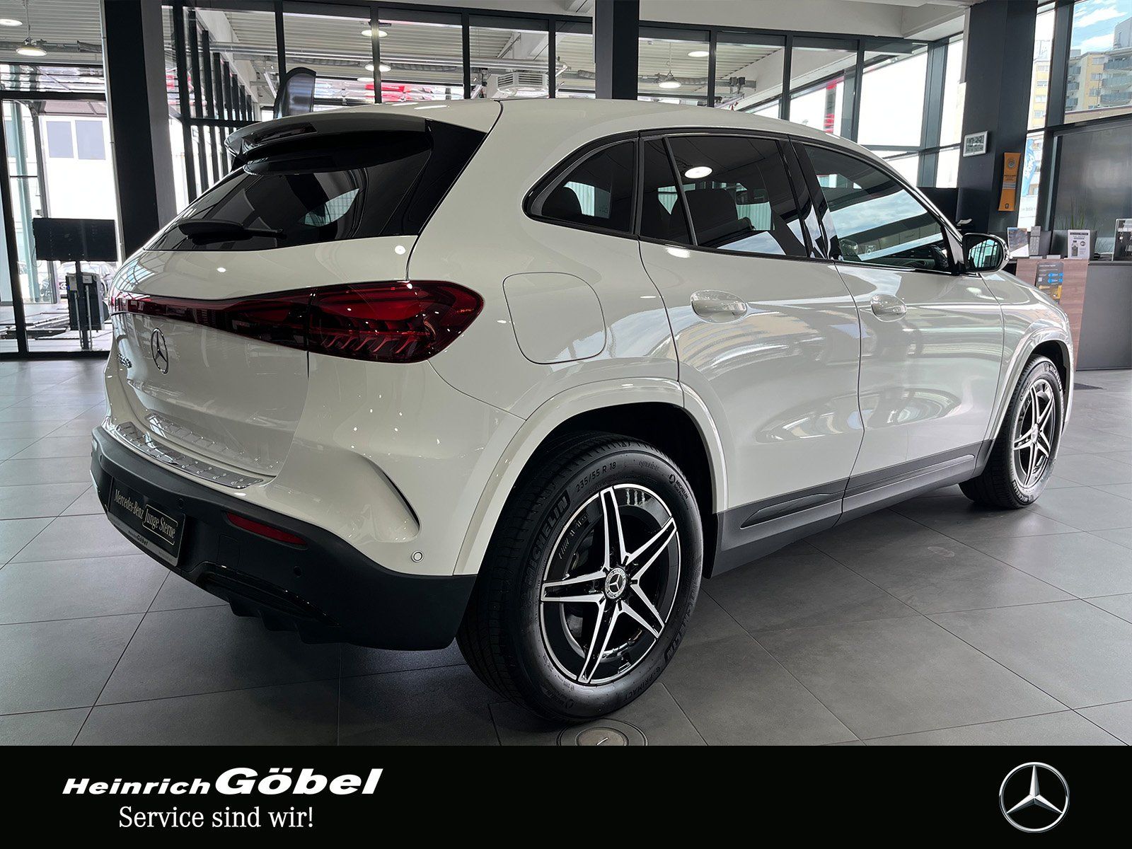 Fahrzeugabbildung Mercedes-Benz EQA 250 + AMG+LED+KAMERA+TOTWINKEL+CARPLAY+NIGHT