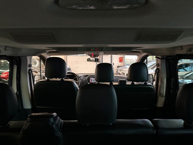 Opel Vivaro*TÜV 0828*9-SITZER*STHZ*TEMPO*AHK*PDC*