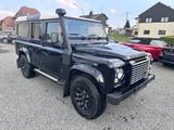 Land Rover Defender 110 SE Station Wagon 6 Gang - Land Rover Defender: Schiebedach