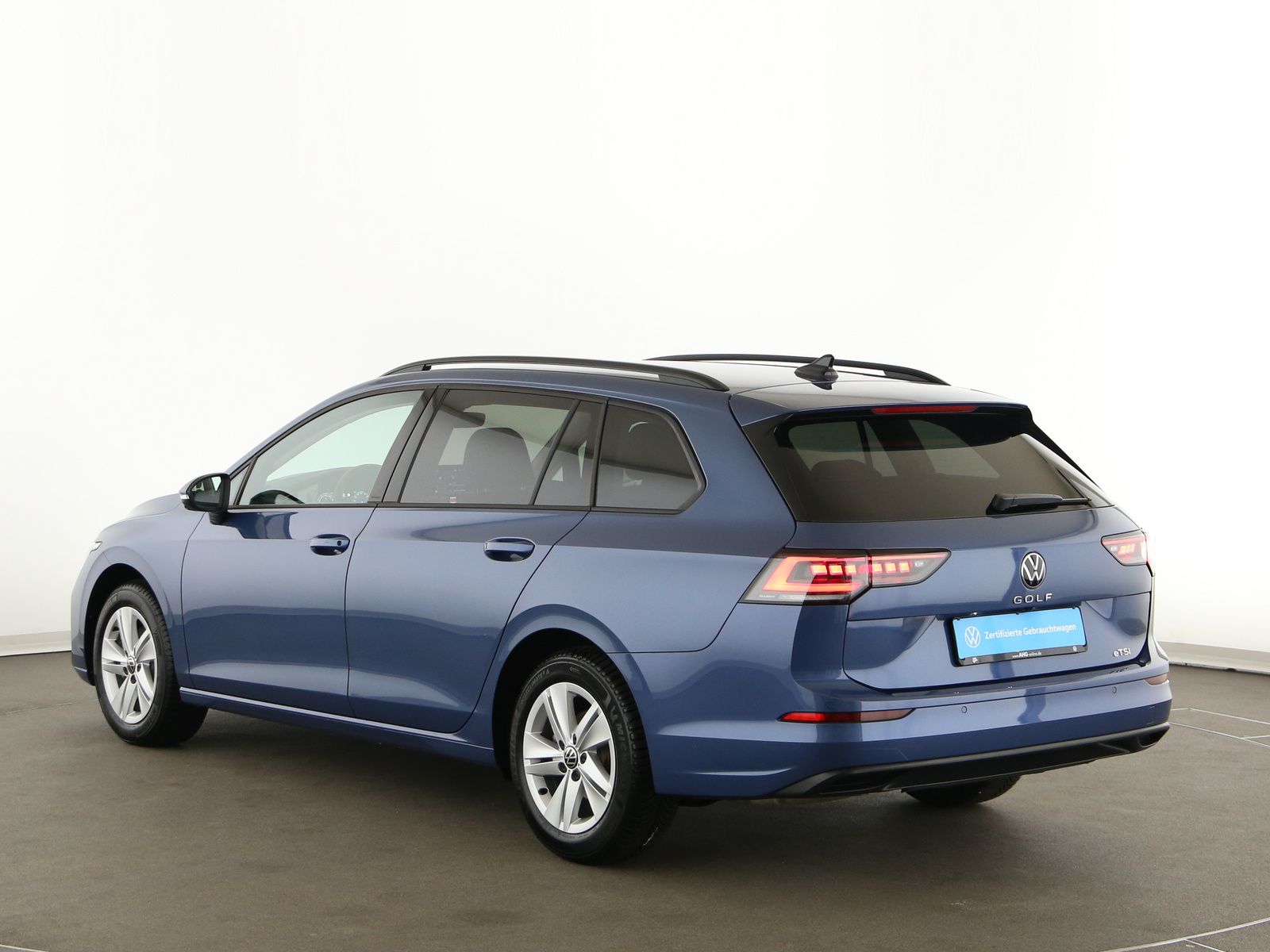 Volkswagen Golf - Bild 6