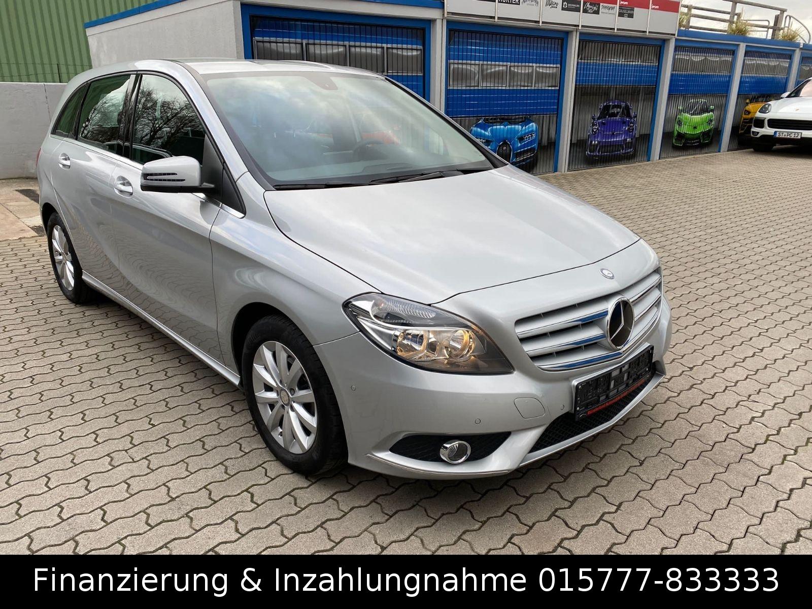 Mercedes-Benz B180 Automatik Navi Bluetooth Einparkhilfe