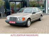 Mercedes-Benz E 230 Limo. Automatik abnehmbare AHK - scheckheftgepflegte Mercedes E 230