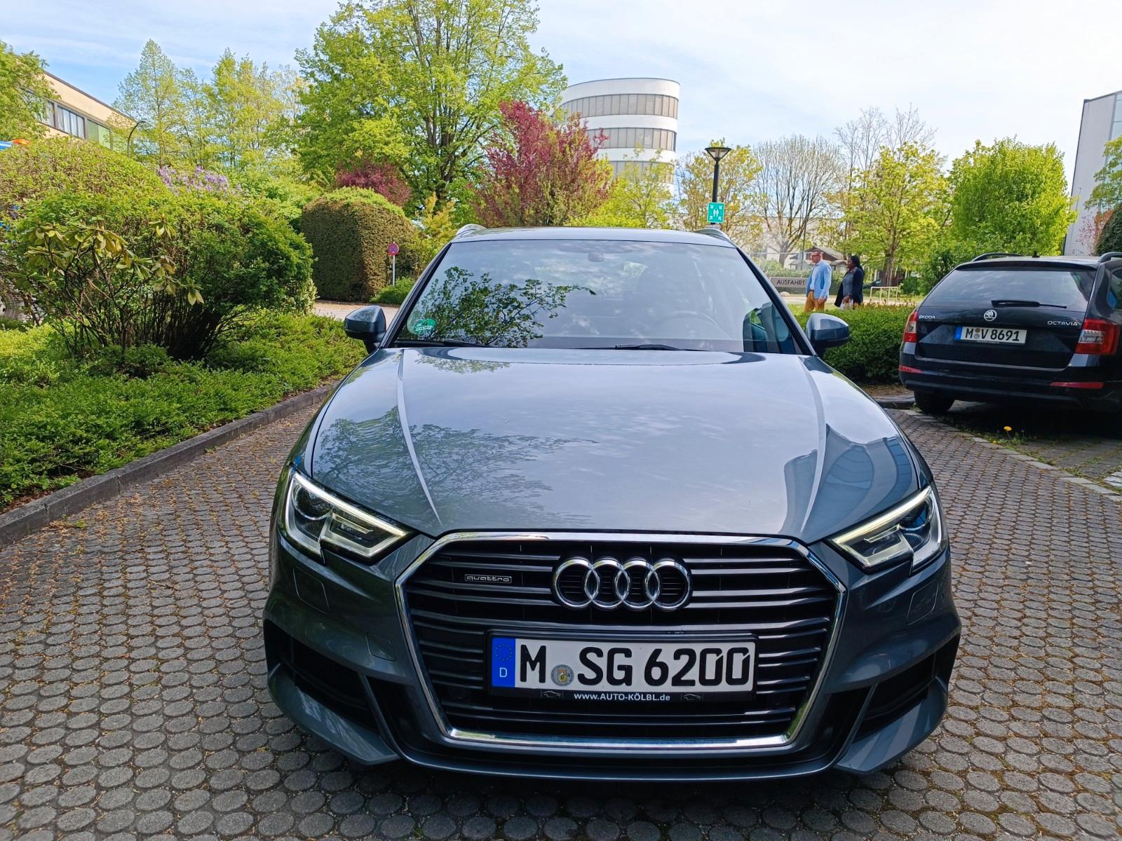Audi S-Line Sportback Quattro Sport *1.Hand *Massage