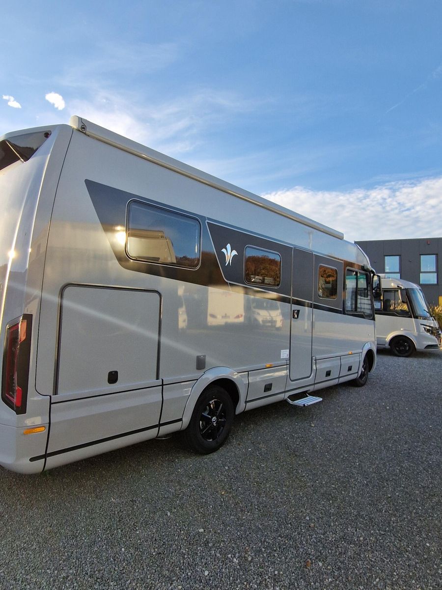 Fahrzeugabbildung Niesmann + Bischoff Arto 78 Verfügbar ab November 2025