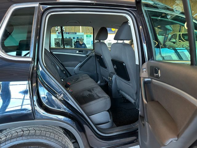 Volkswagen Tiguan Sport & Style 4Motion *BiXenon*Navi*AHK*