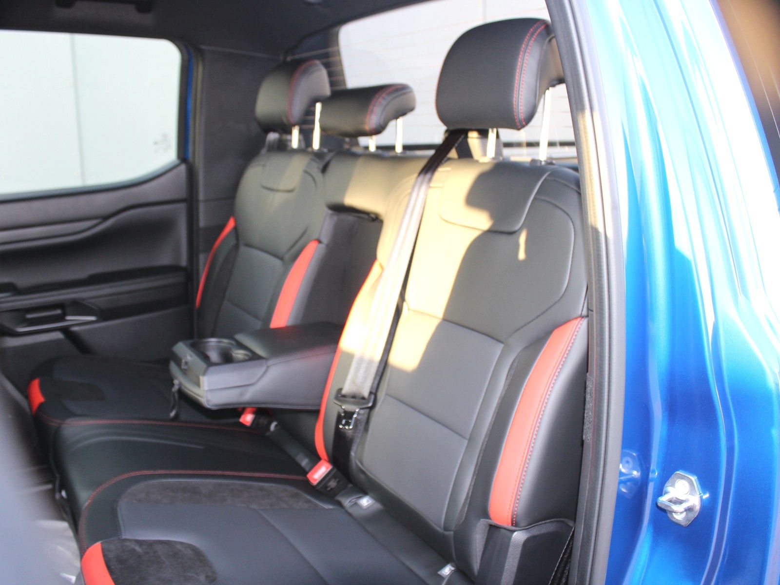 Fahrzeugabbildung Ford Ranger Raptor e-4WD Doppelkabine