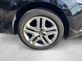 Renault Clio Limited - Renault Clio: Limited