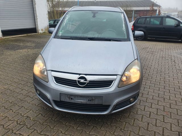 Opel Zafira B CATCH ME