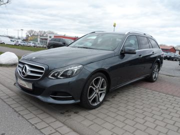 Mercedes E 200 - 1
