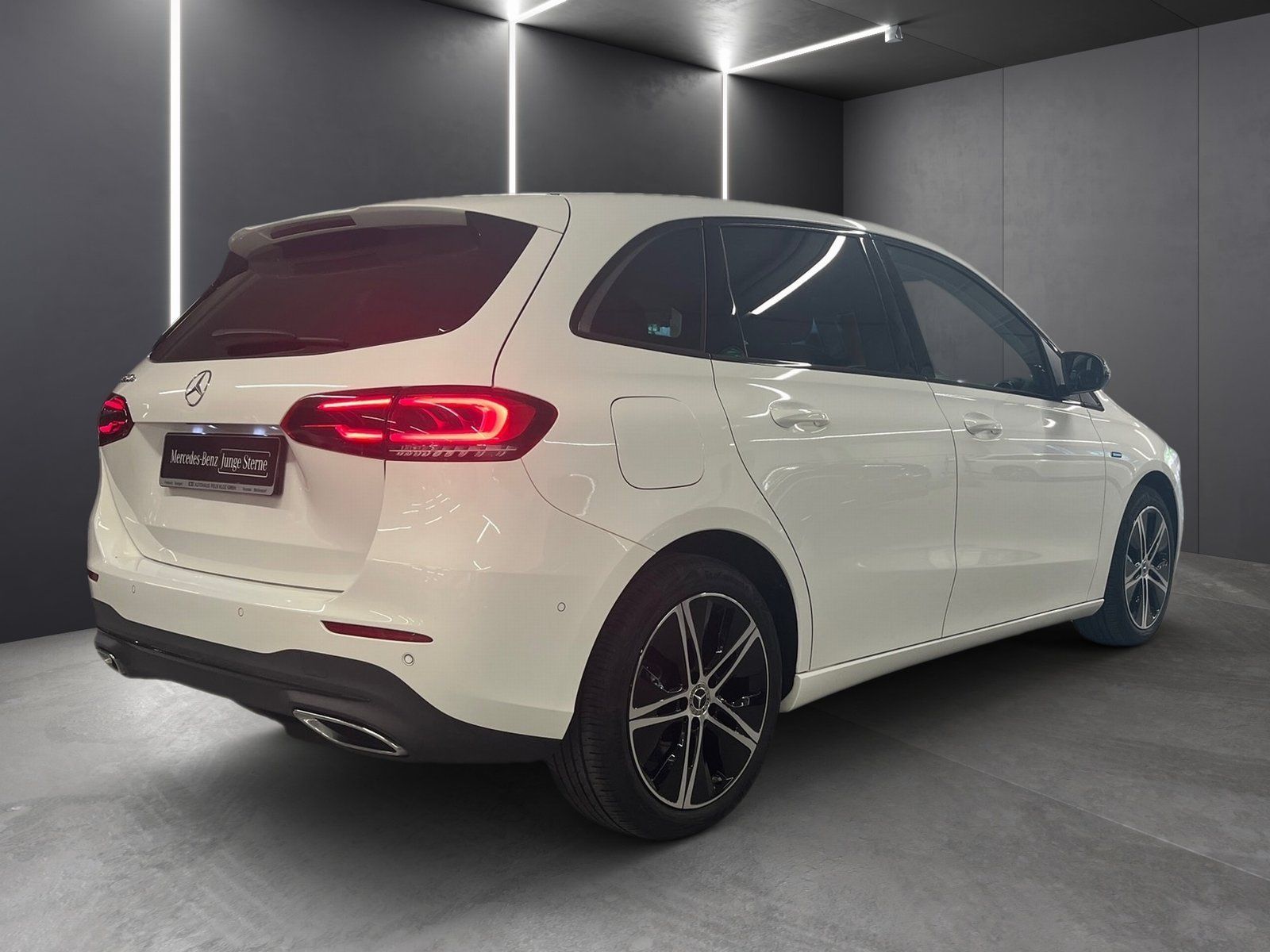 Fahrzeugabbildung Mercedes-Benz B 250 e Progressive*Distro*Memo*Multibeam*Sound*