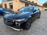 Mercedes-Benz E 200 d Autom.Originalfarbe Schwarz - Mercedes-Benz E 200 mit Diesel-Antrieb: Taxi, Limousine