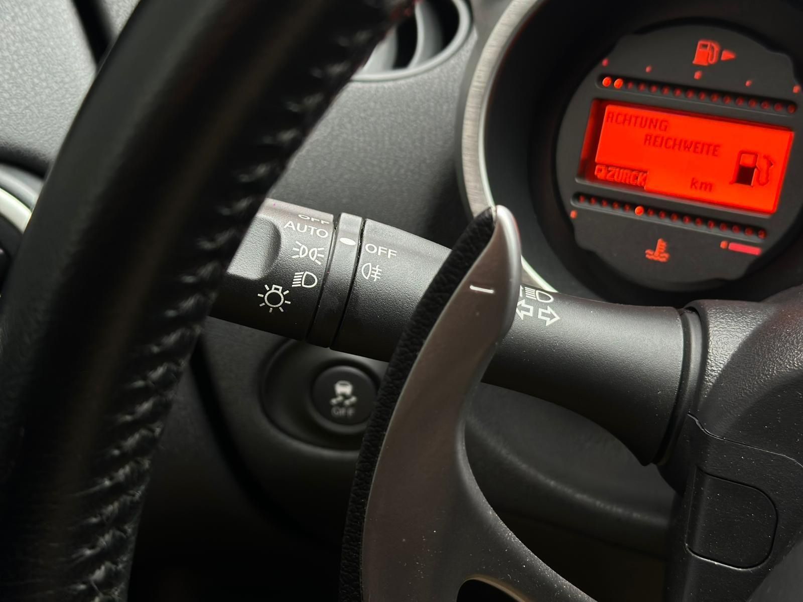 NISSAN 370Z 3.7 V6 Pack* BIXEN#SHZ#TEMPO#NAVI#KEYL#CAM - Image 17