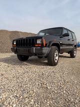 Jeep Cherokee XJ 2.5L 4x4 Benzin | 116.000km  - SUVs & Geländewagen aus dem Jahr 2000