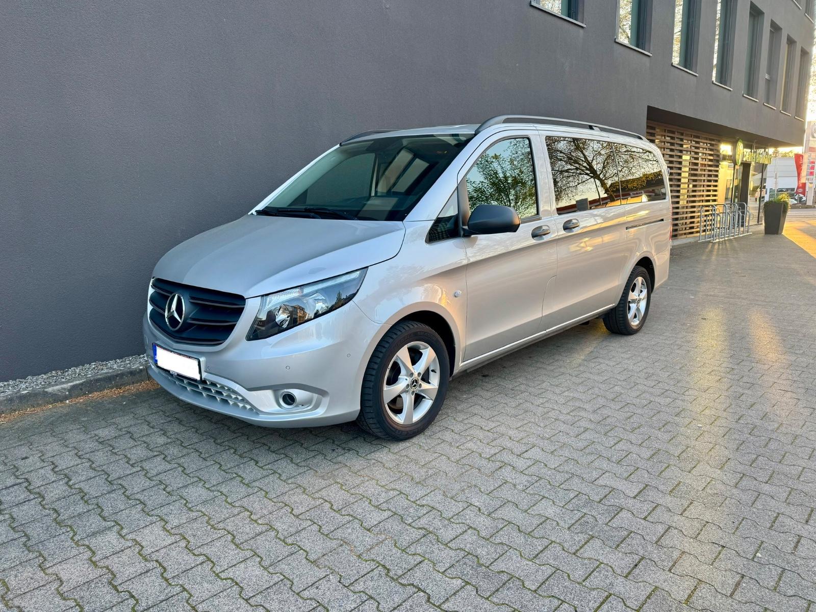 Mercedes-Benz Vito Tourer 119 CDI Pro lang 8 Sitzer Leder