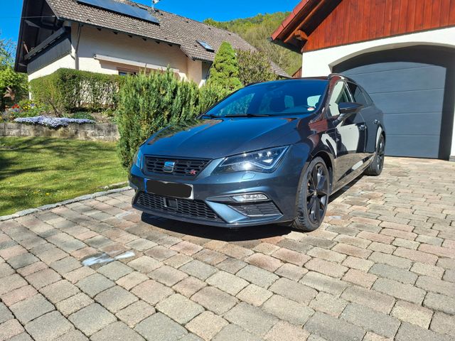 SEAT Leon 2.0 TDI 110kW FR Black Matt Ed. DSG Spo...
