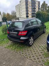Mercedes-Benz B 170 - - Mercedes-Benz B 170 in Köln