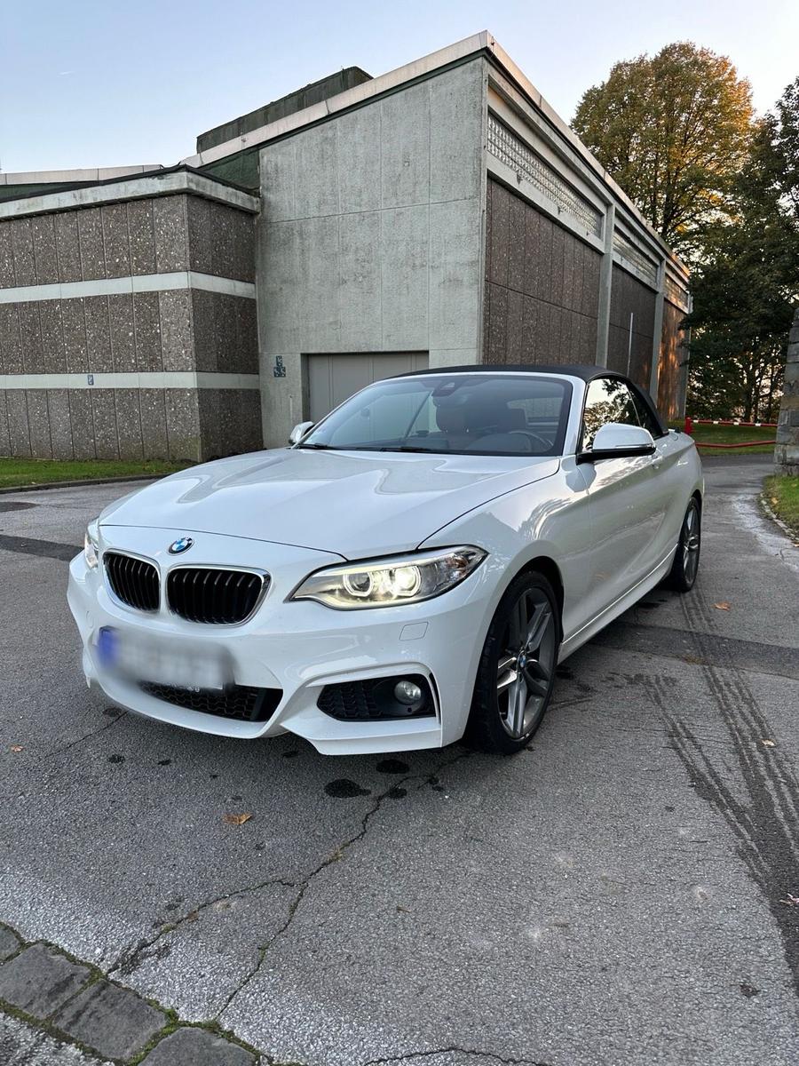 BMW 220