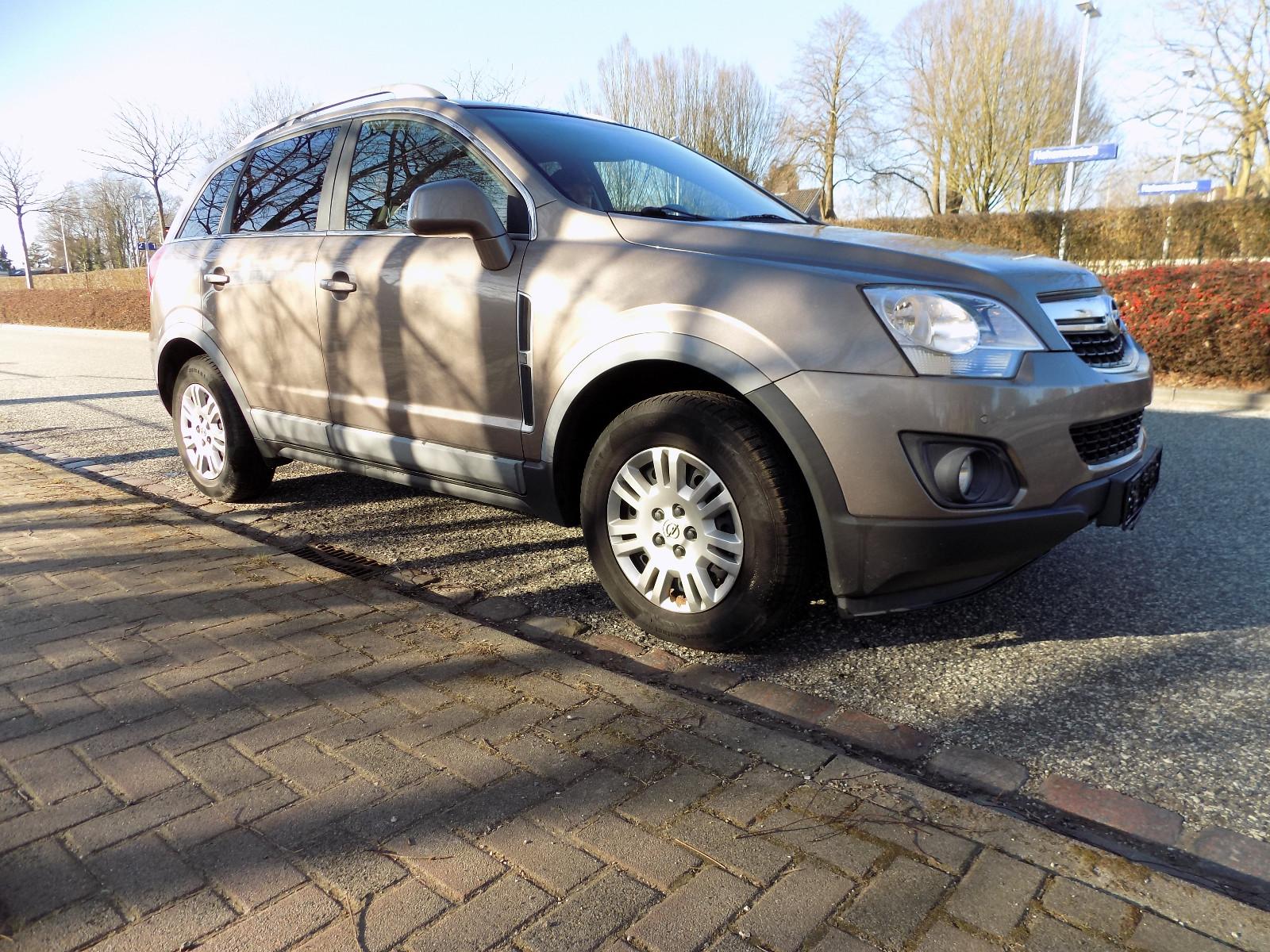 Opel Antara Design Edition 4x4 HU 6. 27