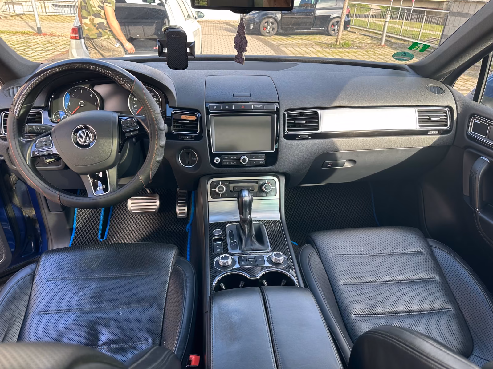Volkswagen Touareg 3.0 V6 TDI 262ps R-line neue Steuerkette