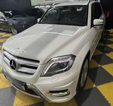 Mercedes-Benz GLK 250 BlueTEC 4MATIC AMG  - weiße Mercedes-Benz GLK-Klasse