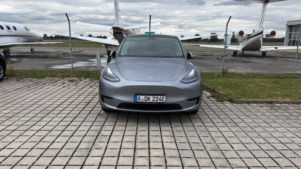 Image of Tesla Model Y