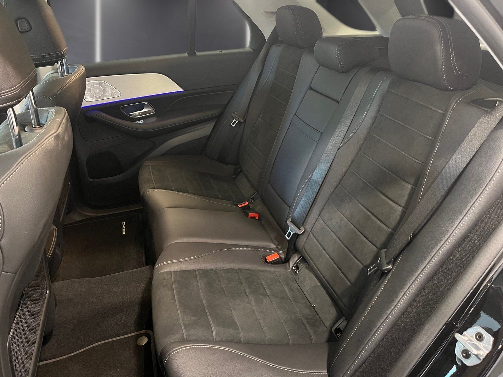Fahrzeugabbildung Mercedes-Benz GLE 350 de 4M AMG*Distronic*360*AHK*Pano*Burmest