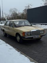 Mercedes-Benz Mercedes W123 H Zulassung/HU bis 02/2028 -... - Mercedes V-Klasse bis 15.000 Euro