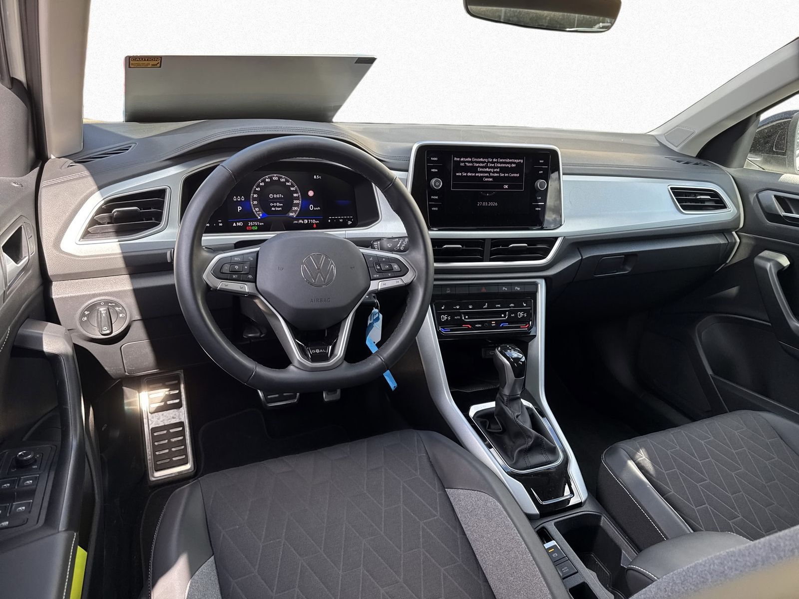 Volkswagen T-Roc - Bild 8