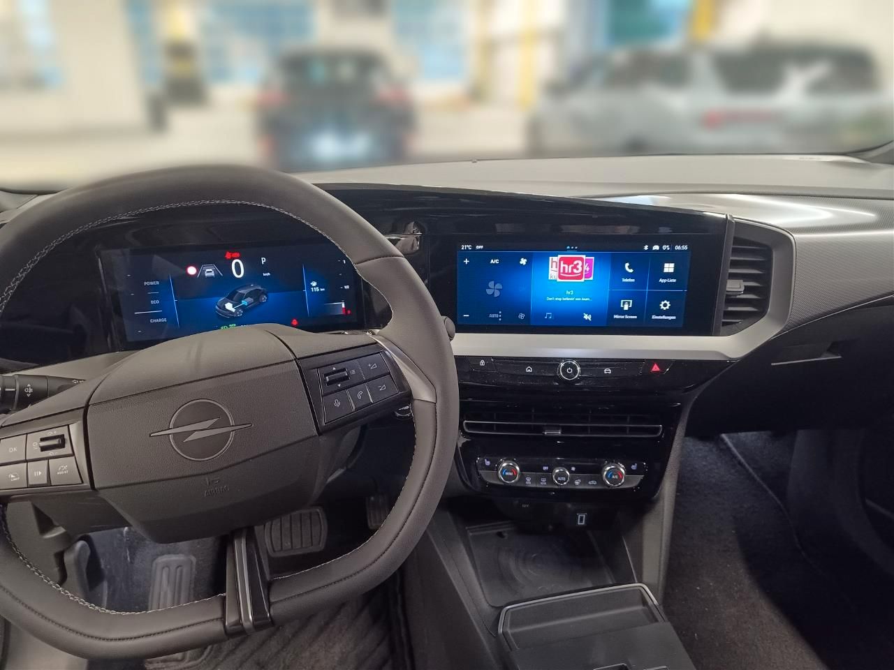 Fahrzeugabbildung Opel Mokka 1.2 Edition Kamera,LED,Navi,PDC,SHZ,ACC