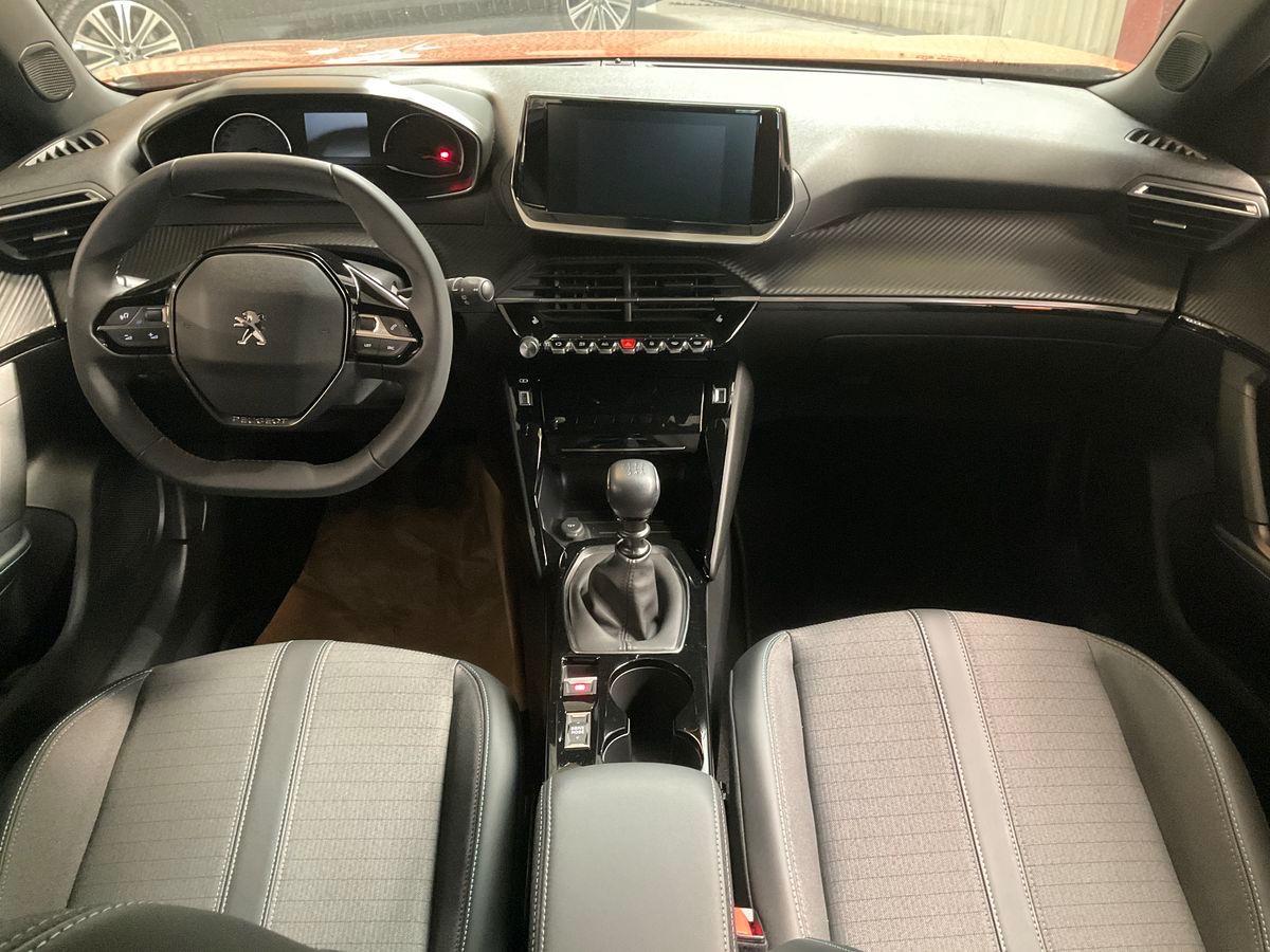 Peugeot 2008 1.2 PureTech Allure |Park-Assistent|LED|DAB