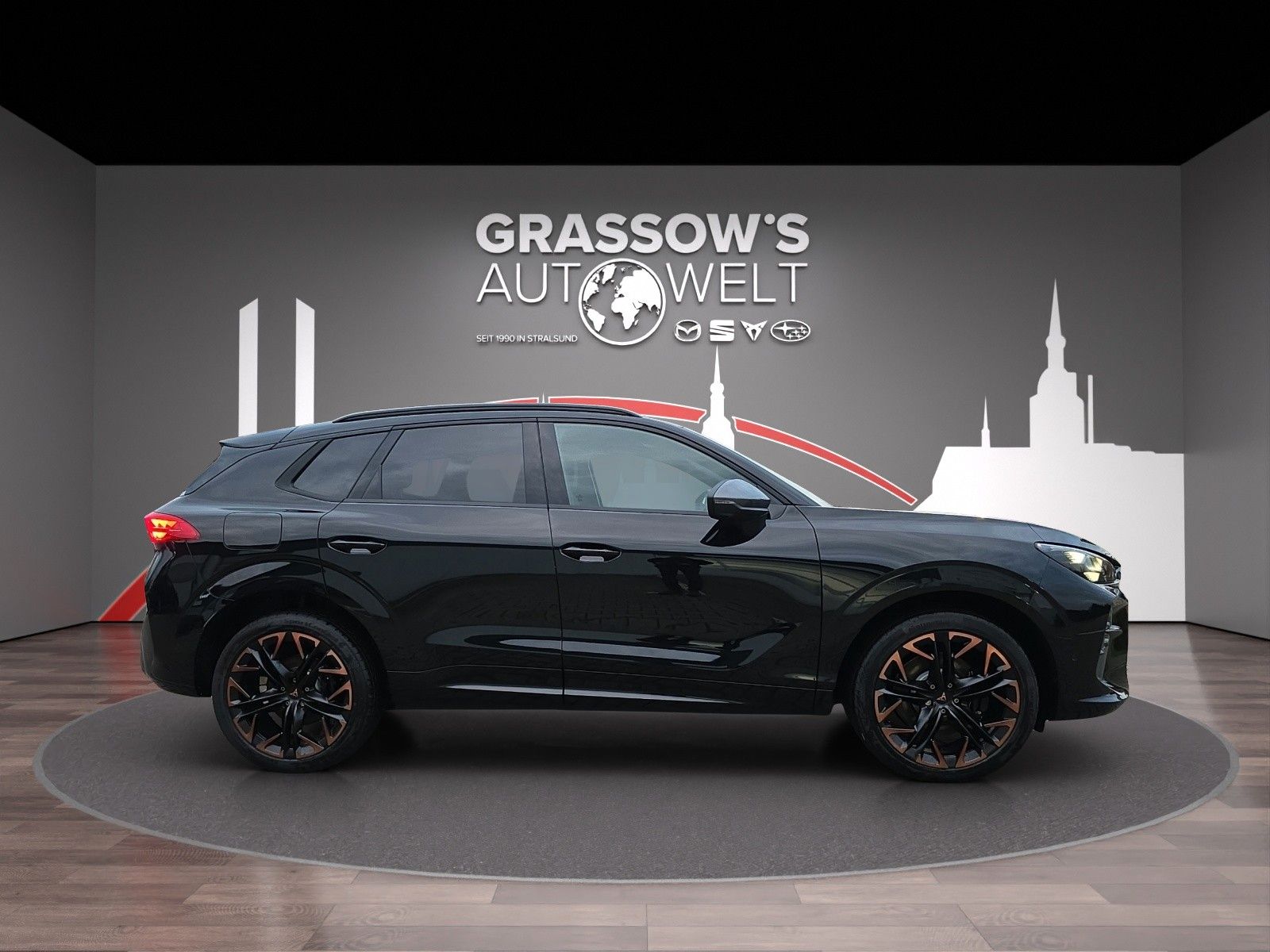 Fahrzeugabbildung CUPRA Terramar 2.0 TSI 4Drive VZ MATRIX/SENNHEISER/NAV