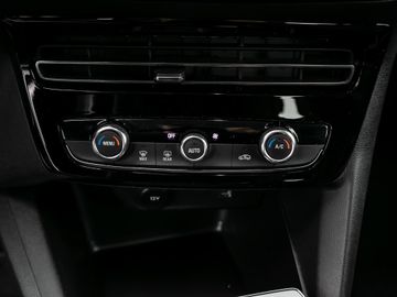 Opel Mokka e Edition Spurhalteassistent Kamera LED