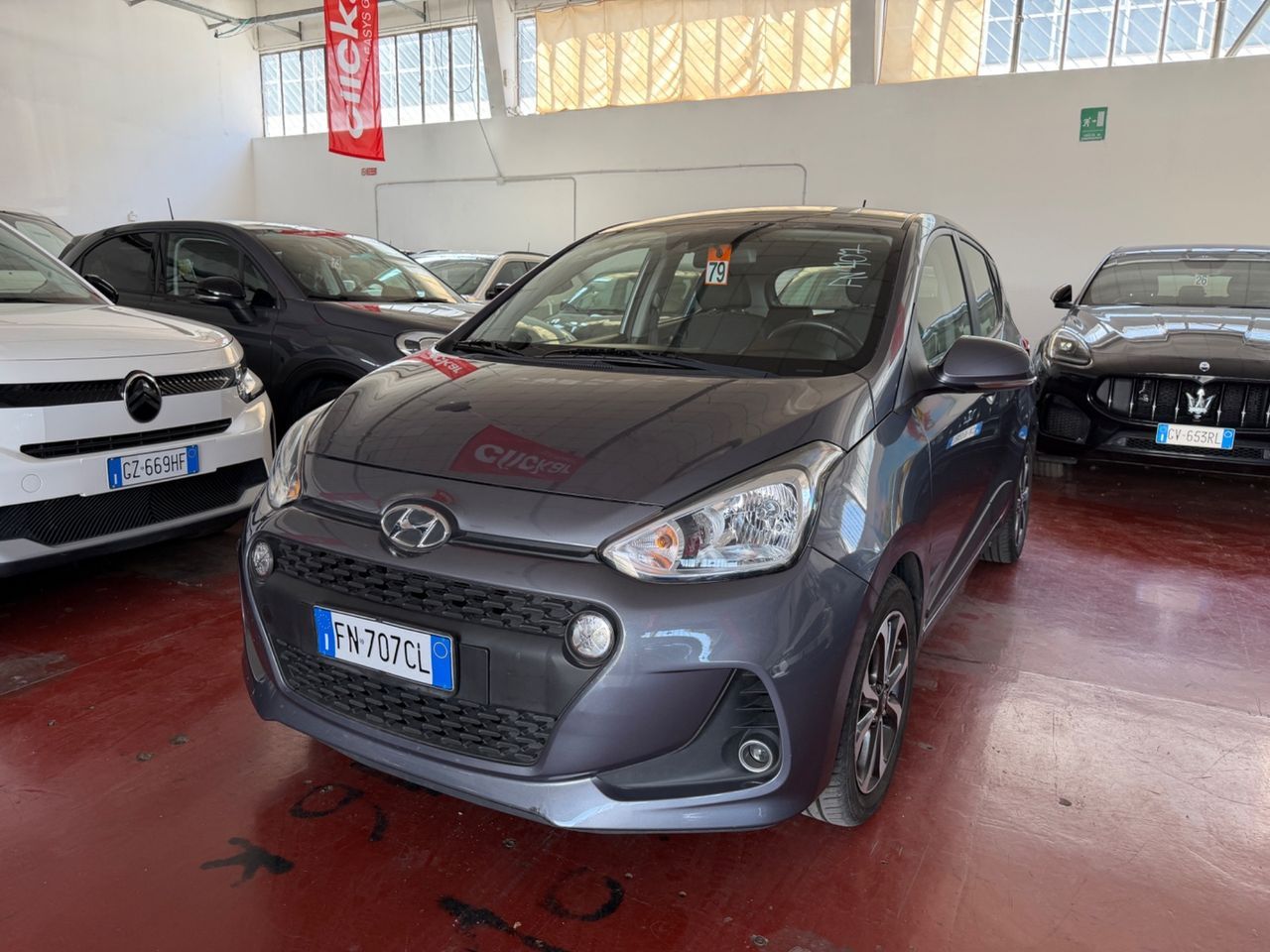 HYUNDAI i10