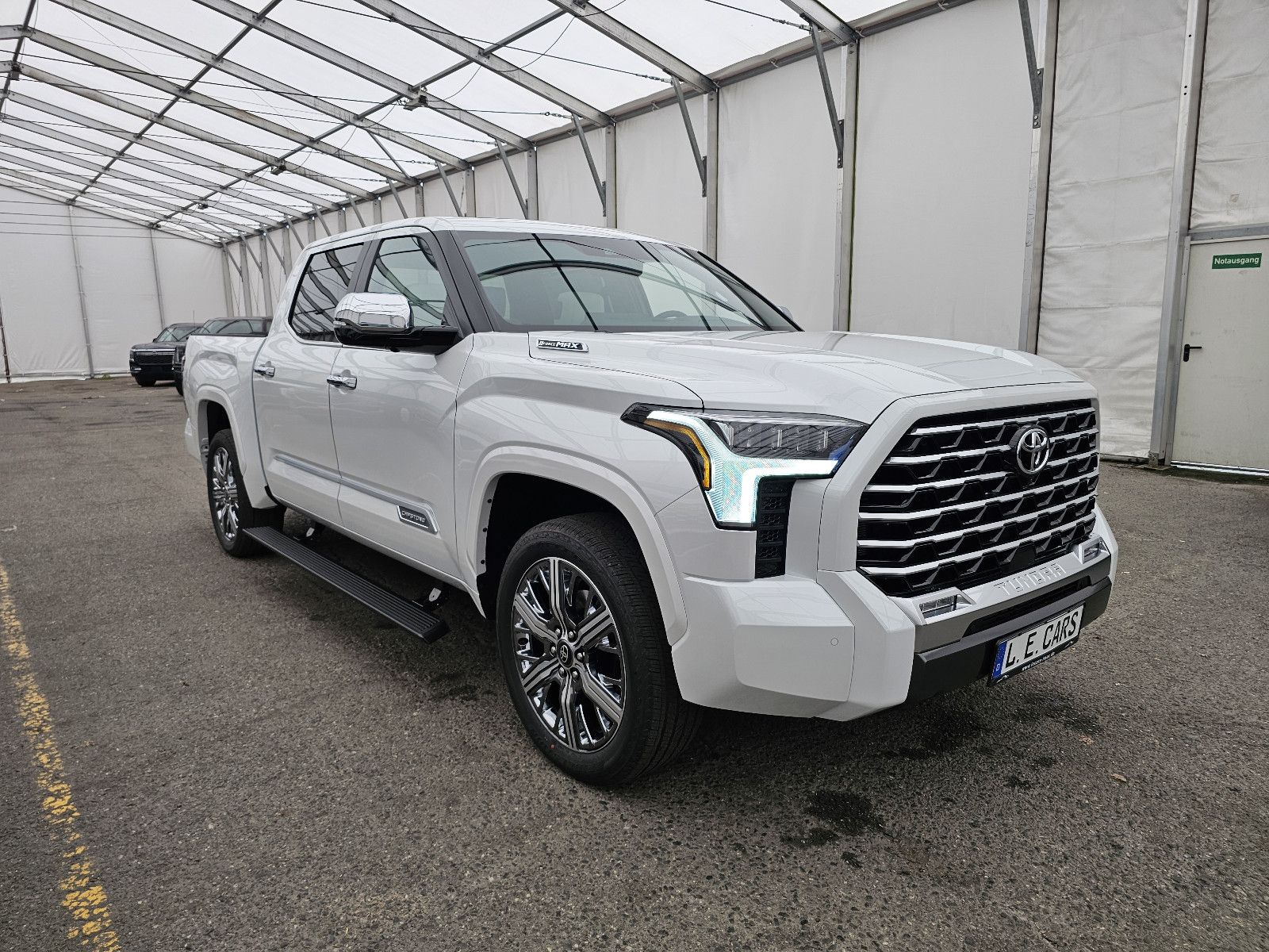 Fahrzeugabbildung Toyota Tundra Capestone T1: 74.000 EURO ! Stock !!!!!!!