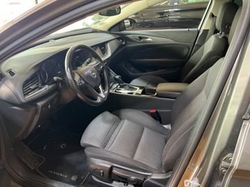 Opel Insignia - 12