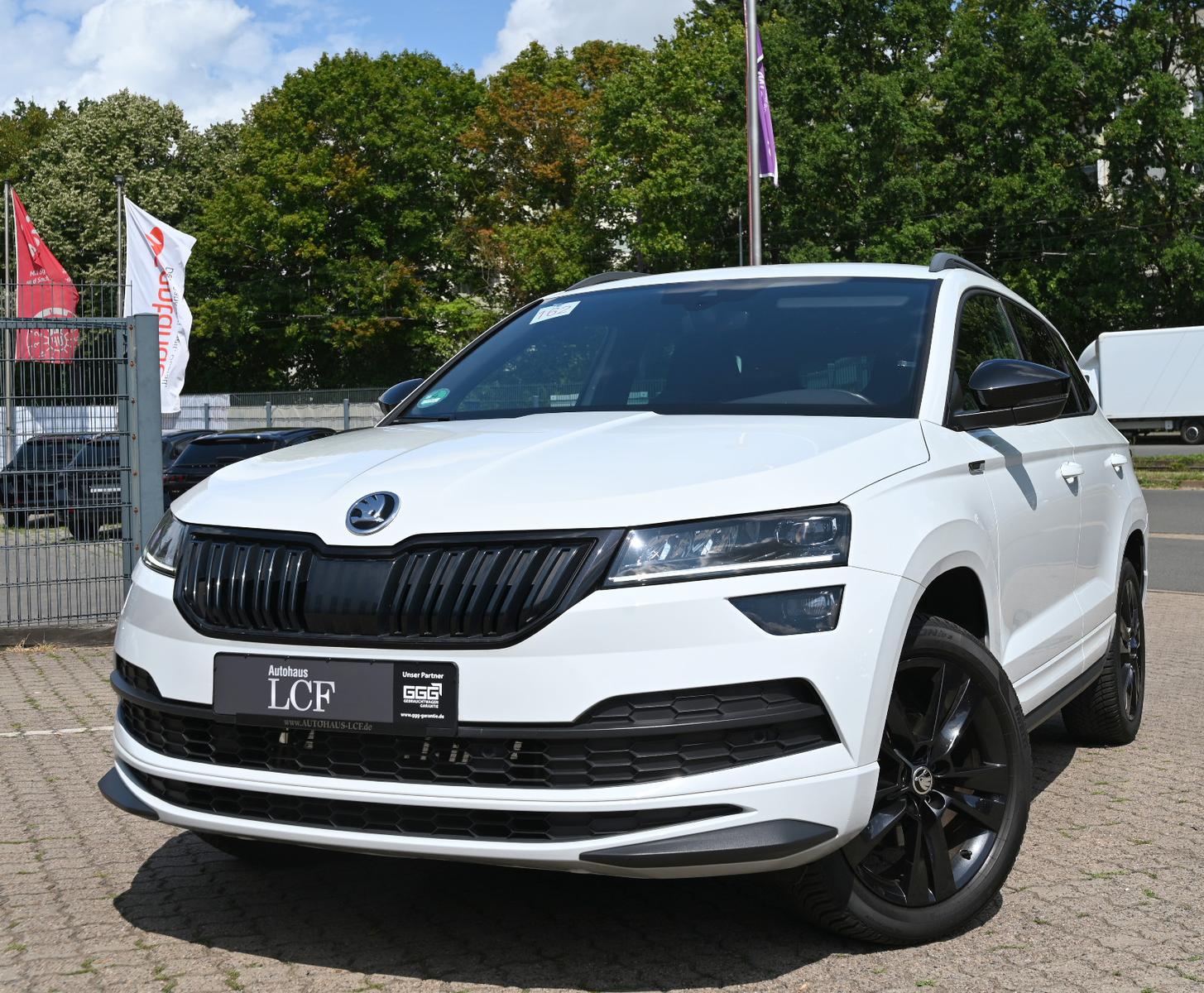 Skoda Karoq 1.5 TSI Sportline Navi CarPlay LED PDC