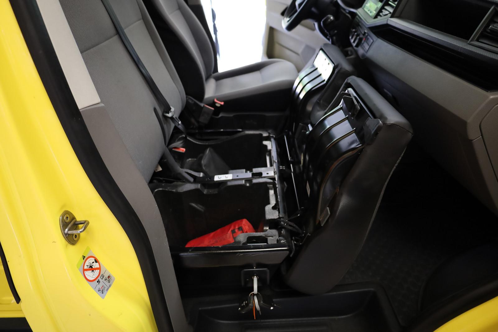 Volkswagen T6 Transporter 2.0 TDI |USB|3SITZ|DAB|PDC|KLIMA|