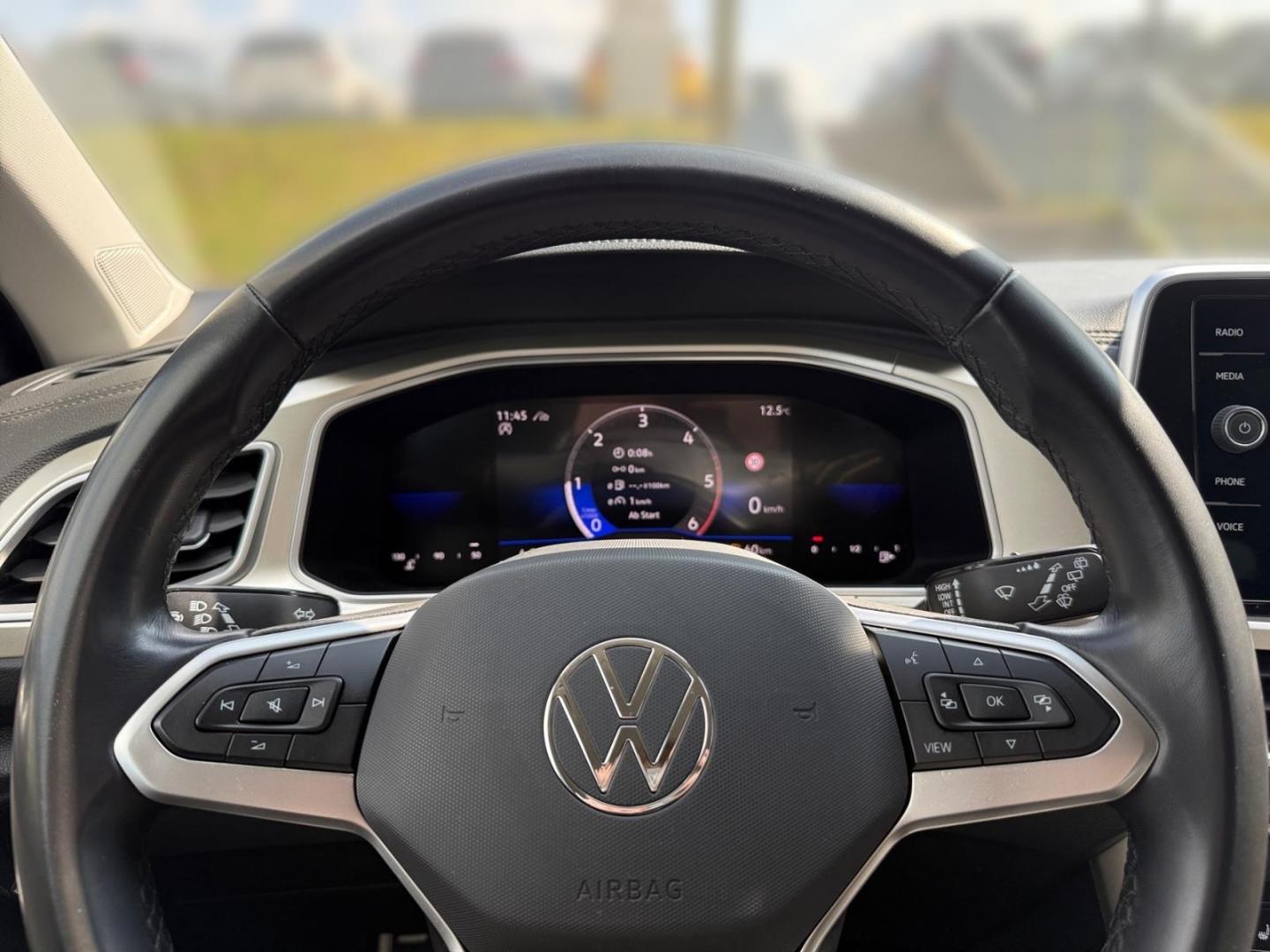 Volkswagen T-Roc Move 2.0 TDI mit Fahrschulbedienung Navi, миниатюра 17