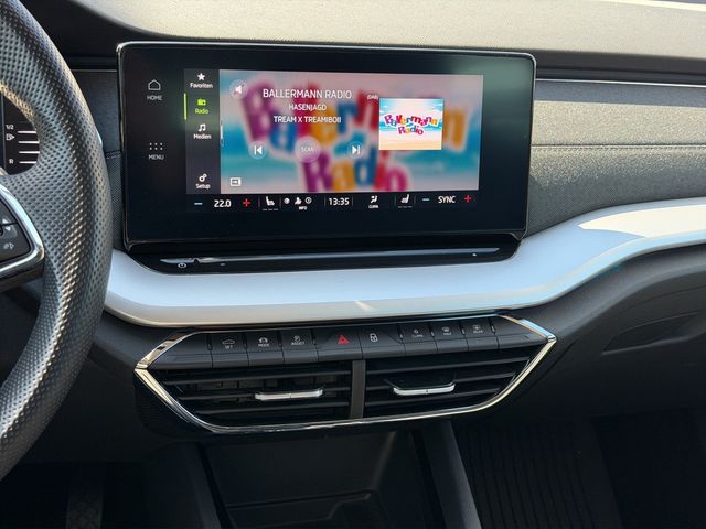 Octavia Combi PDC SHZ LEDER NAVI ACC HUD LED